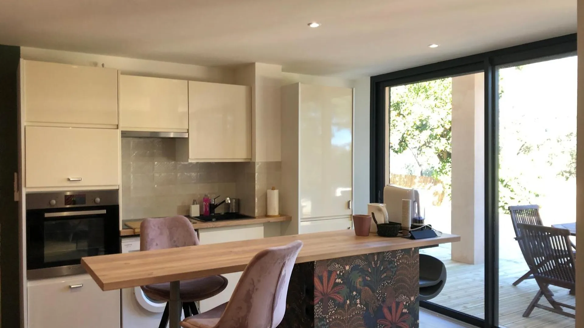 Adorable Appartement De 60 M2 Avec Terrasse Privee De 100M2 -Lumineux - Calme Et Verdure A 10 Min De La Mer كانيو سور مير فرنسا